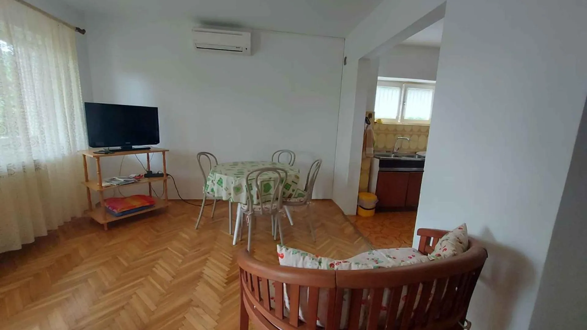 Apartment In Njivice/Insel Krk 33552 Croatia